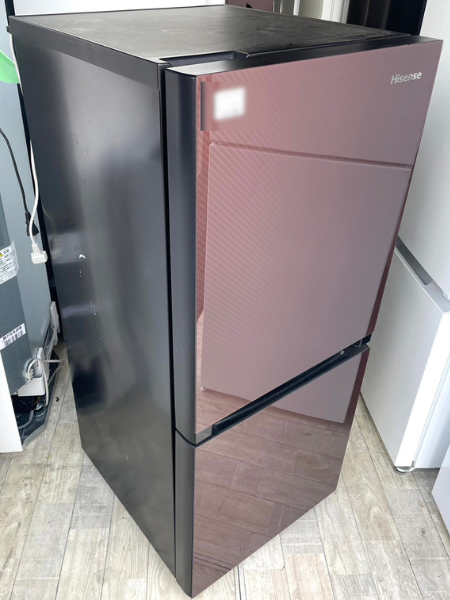 Hisense 2ドア 冷凍冷蔵庫 HR-G13A-BR 2019年製 134L - 不用な家具 